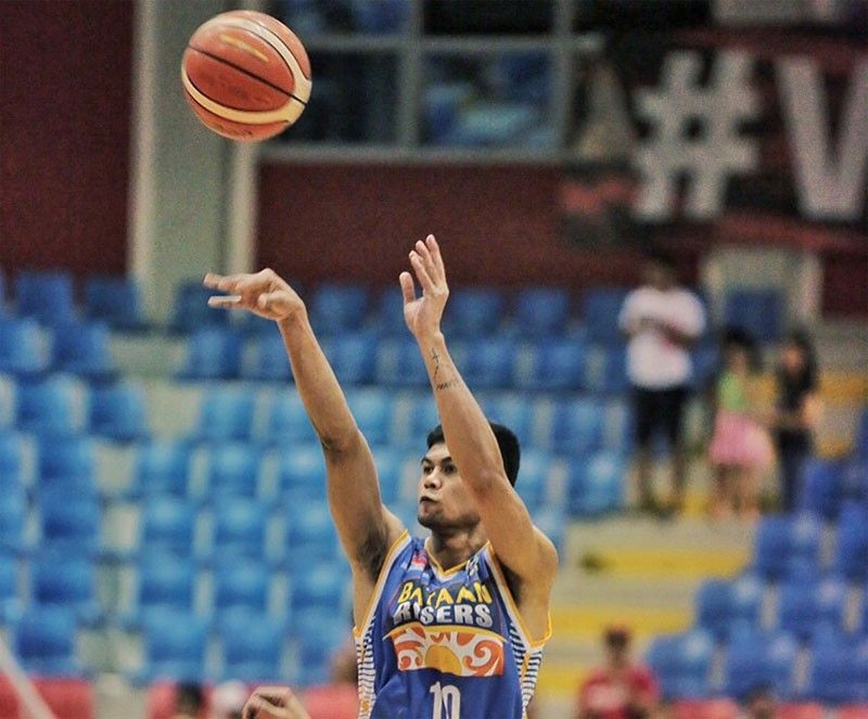 Bataan Risers blast Mandaluyong for 6th straight win