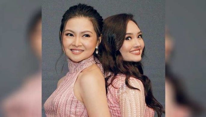 Barbie at Mika pinagseselosan ang sobrang closeness!