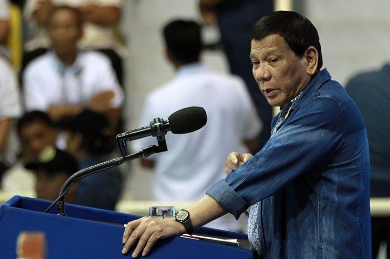 Duterte nag-sorry sa ouster ni Alvarez; Sara muling sinisi