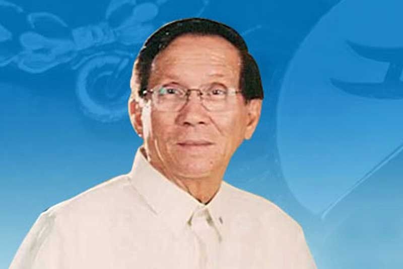 Bobby MaÃ±osa, national artist for architecture, 88
