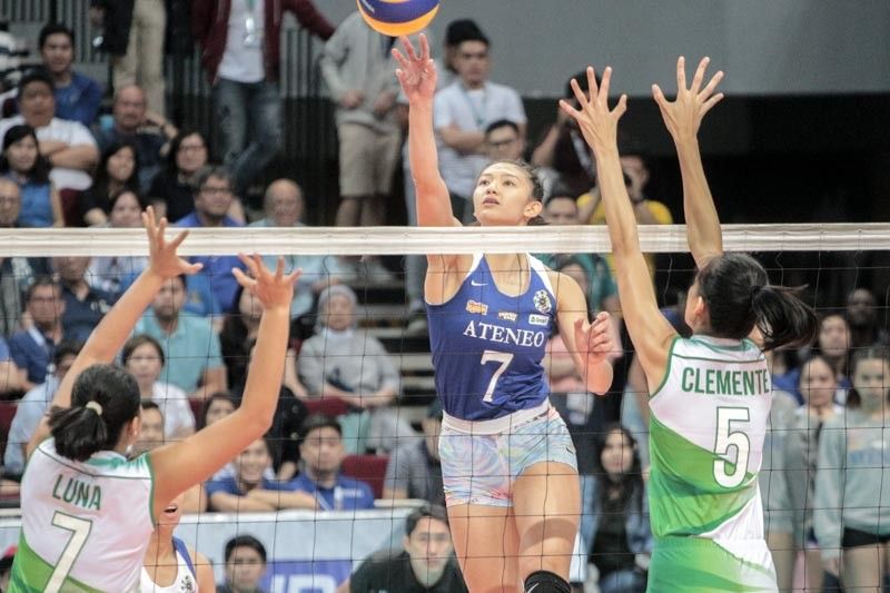 Gritty Ateneo disposes UST in four sets for inaugural win
