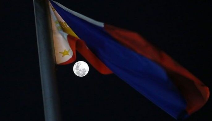 In photos: Super snow moon lights up the world