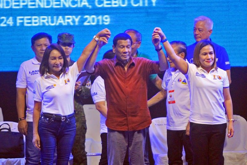Cebu Vote 2019: Duterte backs Gwen, Labella