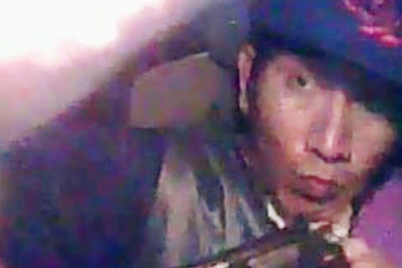 Manhunt on for robber in viral video