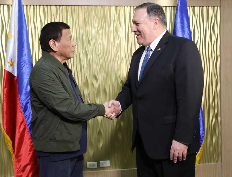 Philippines starts free trade talks with US