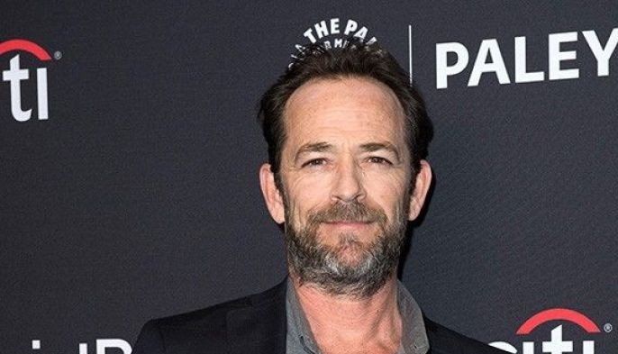 Luke Perry, star of 'Beverly Hills, 90210' dead at 52