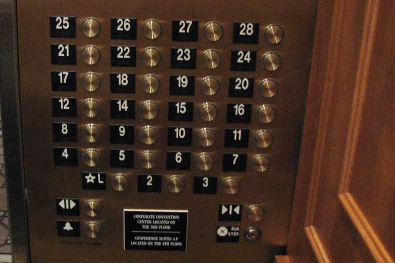 Makati elevator collapses; 14 hurt