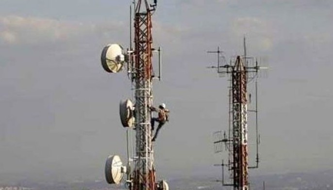 Eligibility of 3rd telco questioned anew