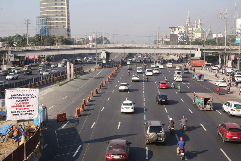 Tandang Sora flyover closure eased traffic â�� MMDA