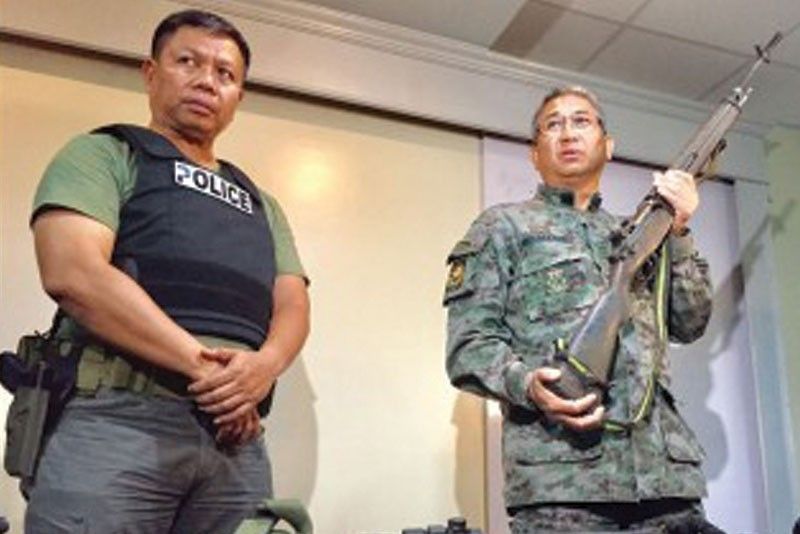 Negros Occidental local government officials surrender guns