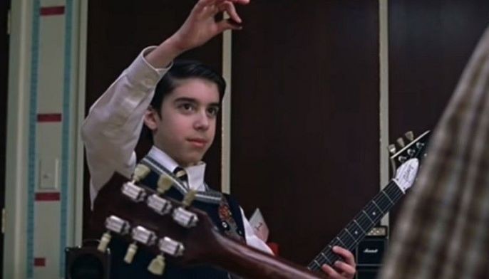 Batang gitarista sa 'School of Rock' nagnakaw ng gitara, arestado