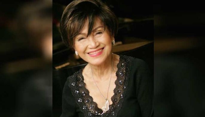 Philippine Jazz Queen na si Annie Brazil yumao na