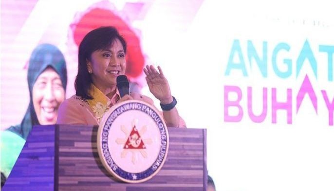Leni tells Imee: Just be upfront if you didn't graduate