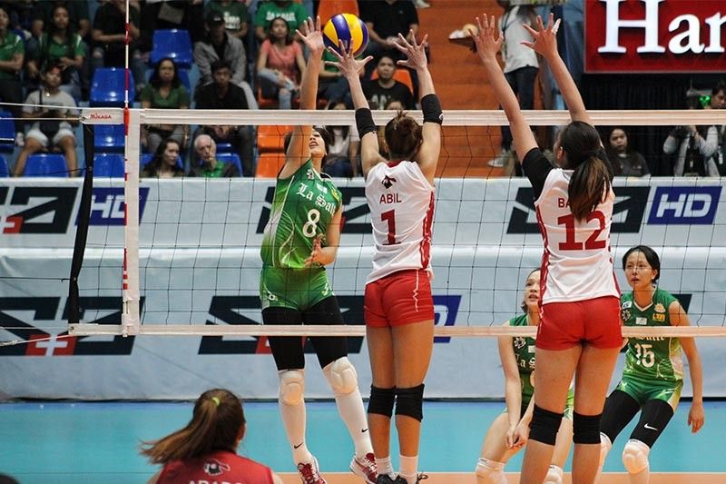 Lady Spikers sweep Lady Warriors to end slump