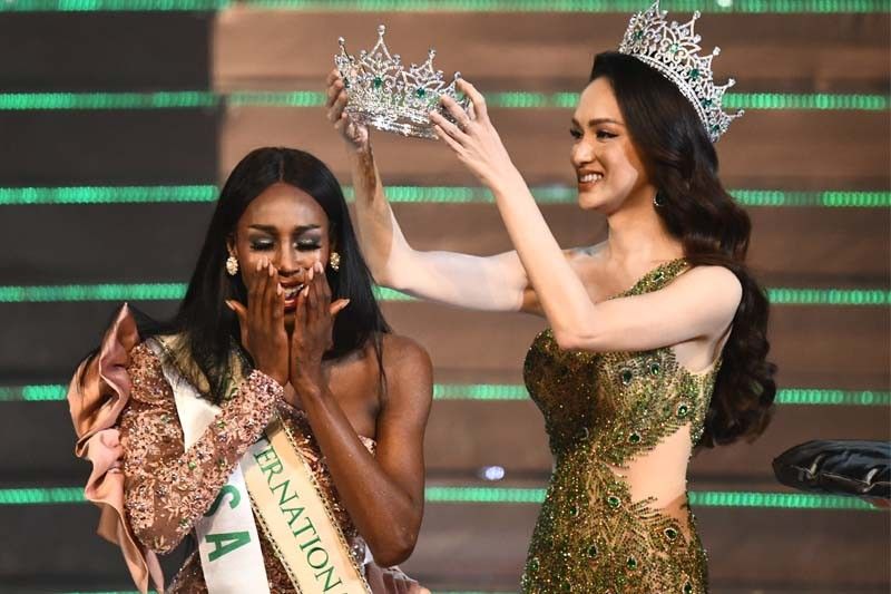 American Crowned Queen In Thai Transgender Pageant Philstar Com