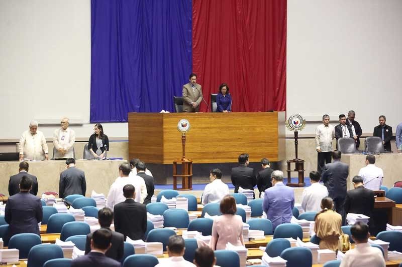 Duterte prods Congress: Pass 2019 national budget