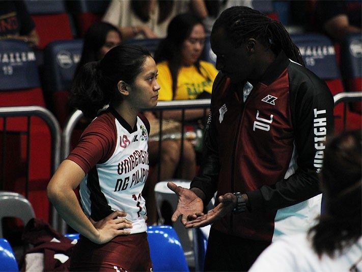 UP womenâ��s volleyball coach not fired, alumni group claims