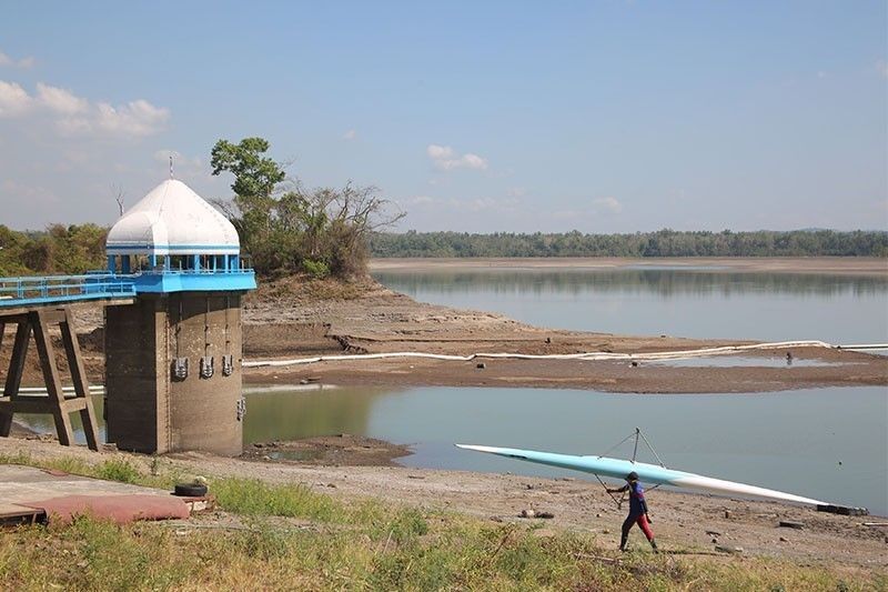 Duterte inutos ang pagpapakawala ng tubig sa Angat Dam