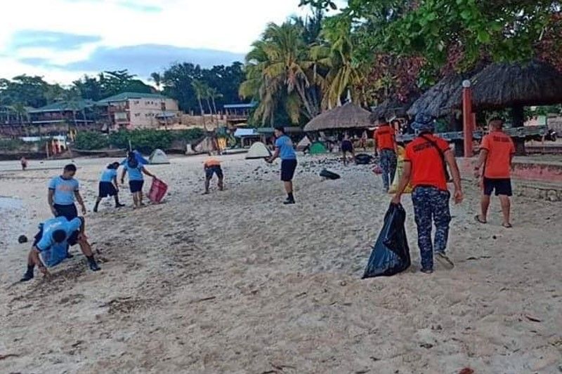CG cleans up Camotes beach