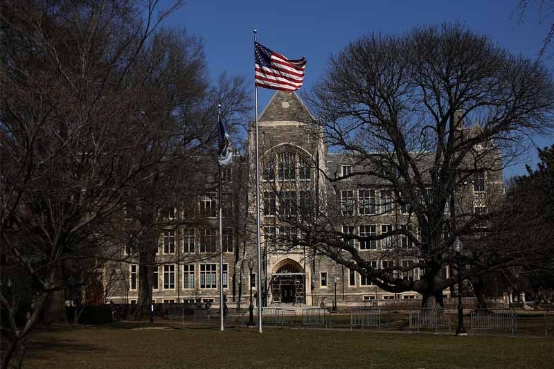 Behind the bribery: US university admissions favor the rich
