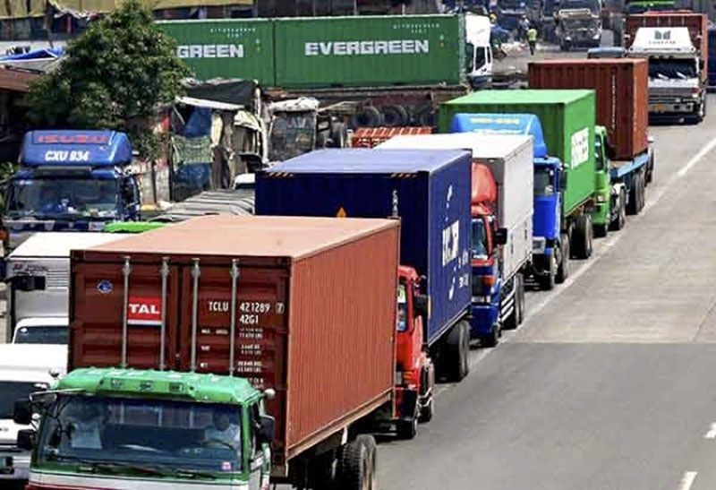 Overstaying na  container van,  isusubasta ng BOC