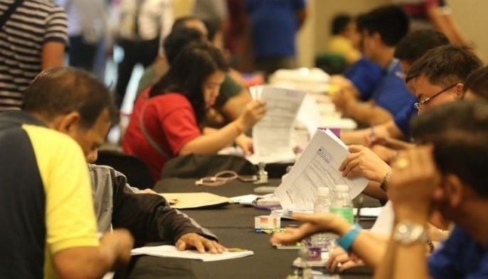 EO sa salary hike ng gov&rsquo;t  workers pinirmahan ni Digong