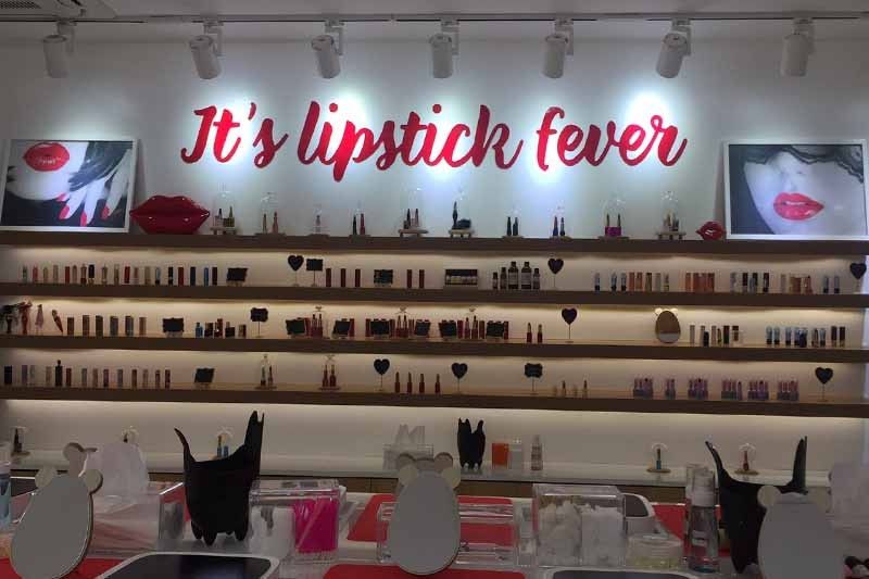 Lipstick fever: Experience store in QC lets you make your own lipstick