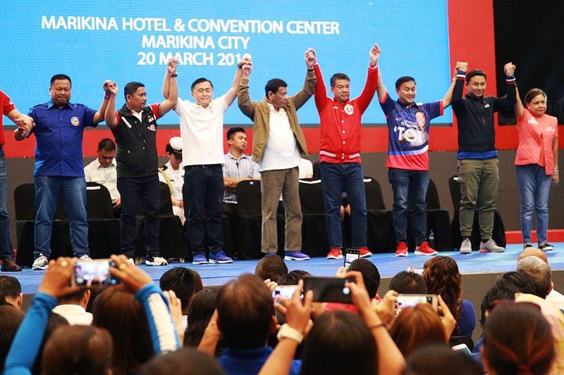 Duterte to voters: Choose the right candidates