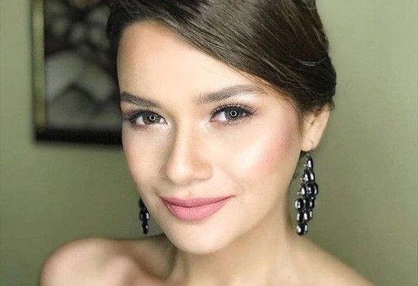 Yasmien Kurdi graduates from college