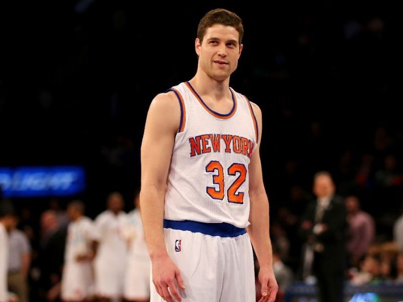 Fredette returns to NBA after 3 years in China, signs with Suns