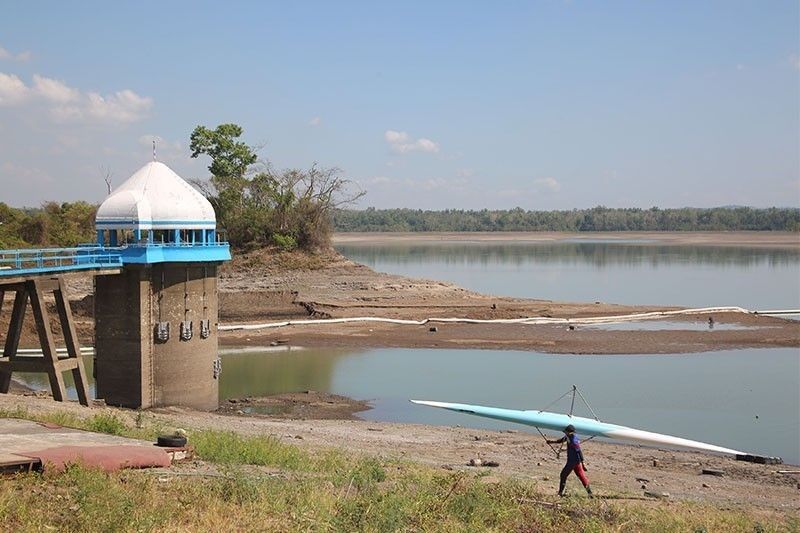 Half world's largest lakes and reservoirs drying up — study