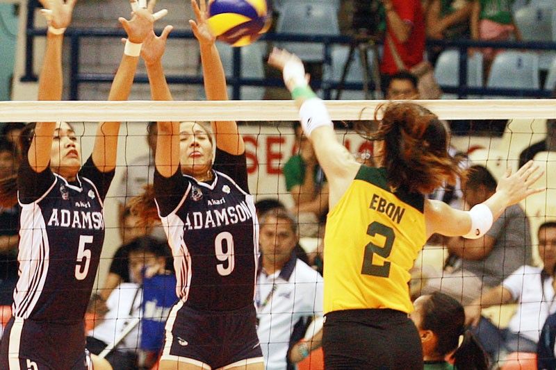 Lady Maroons winalis ang Lady Spikers