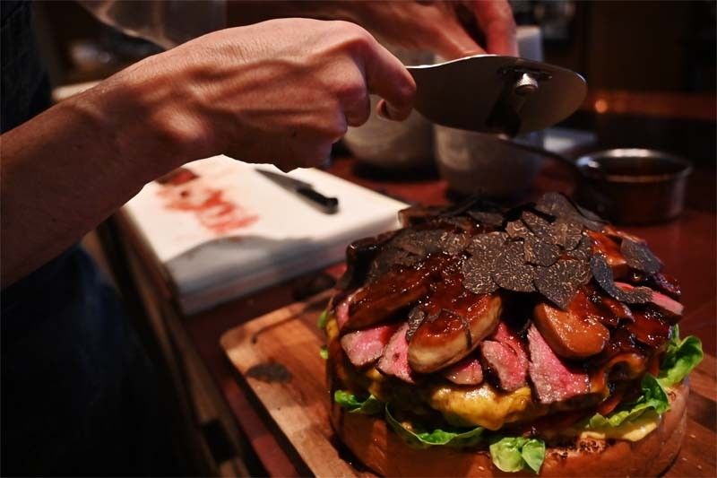 Emperor burger: Tokyo chef whips up $900 monster for new monarch
