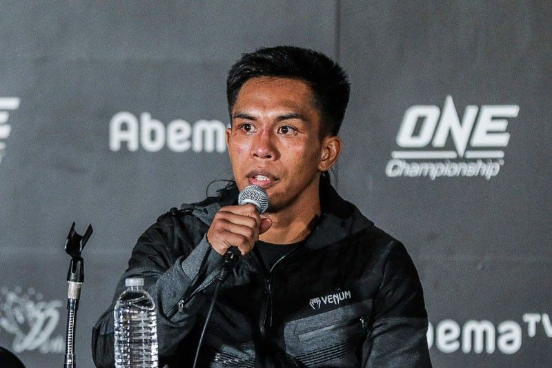 Eduard Folayang, Kevin Belingon yield crowns in ONE: New Era