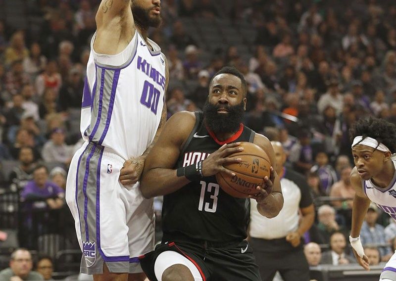 Rockets nagsalpak ng 26 tres laban sa Kings