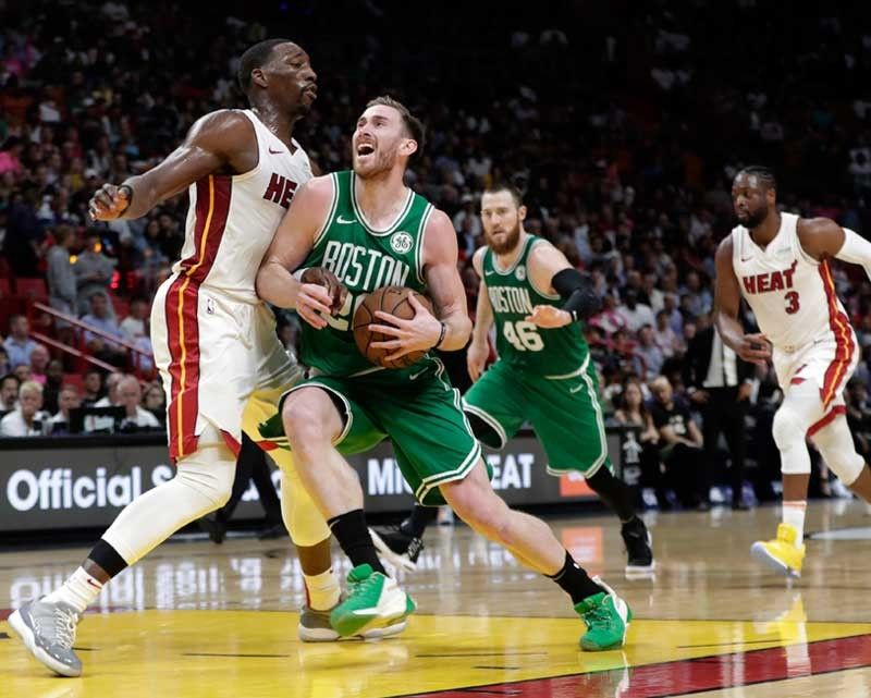 Heat pinalamig ng Celtics