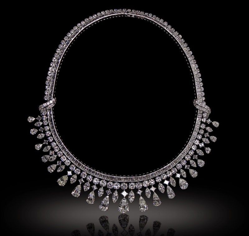 Harry winston deals diamond necklace price