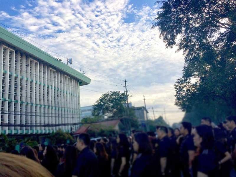 18 immigration agents suspended over P9.4-million extortion