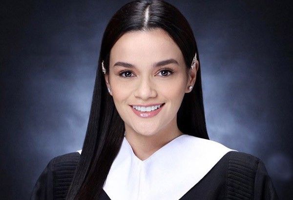 Yasmien Kurdi graduates magna cum laude in Political Science