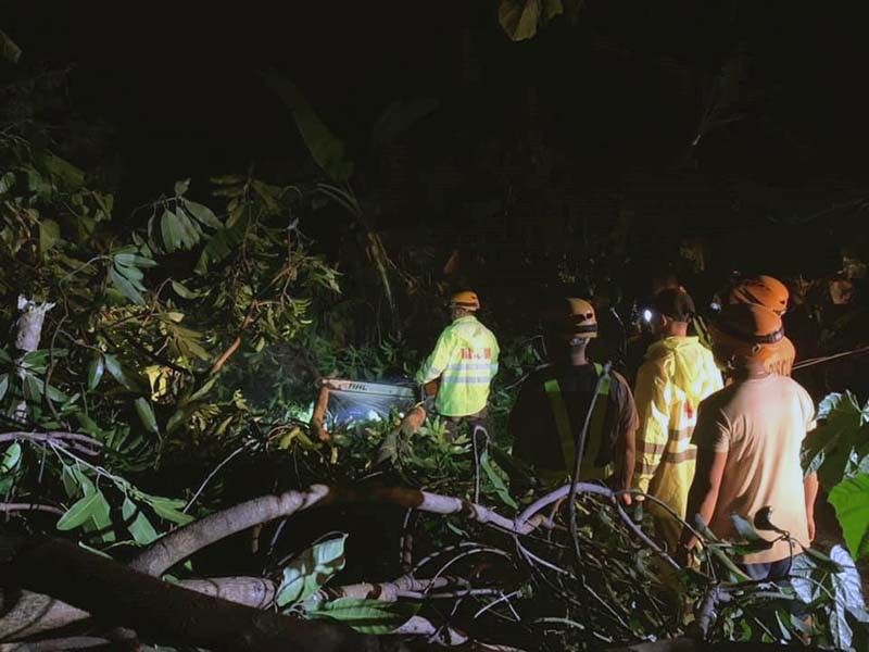 Strong winds damage houses in Tacurong