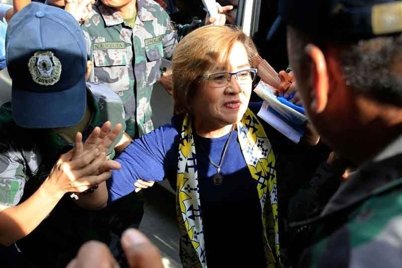 De Lima granted furlough  to vote on May 13