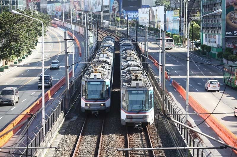 MRT-3 closed for Lent;  140 buses to be deployed