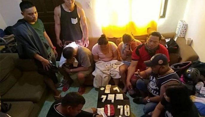 Lider sa drug group, mga sakop nadakpan  Camille Pateres