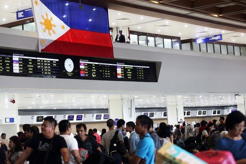 Be at airports 3 hours before flight, passengers told