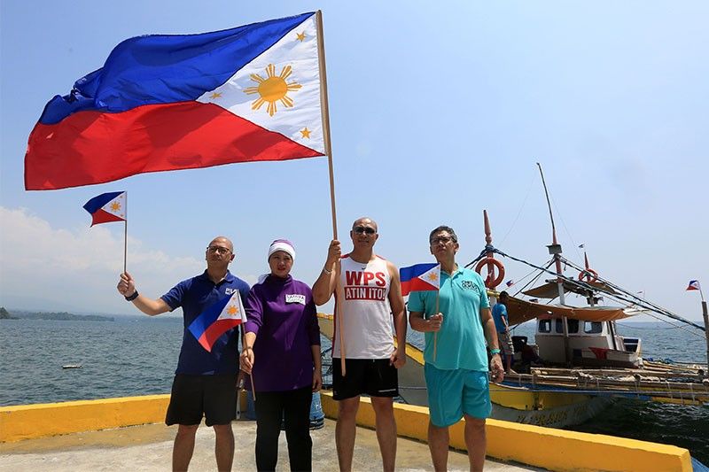 Alejano asks Coast Guard for clearance to visit Scarborough