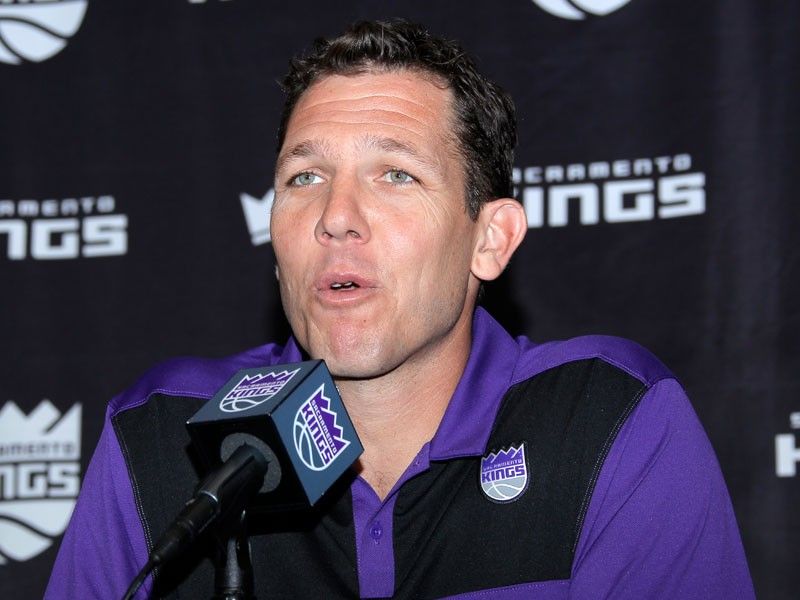 Report: Luke Walton sued for sexual assault of woman reporter
