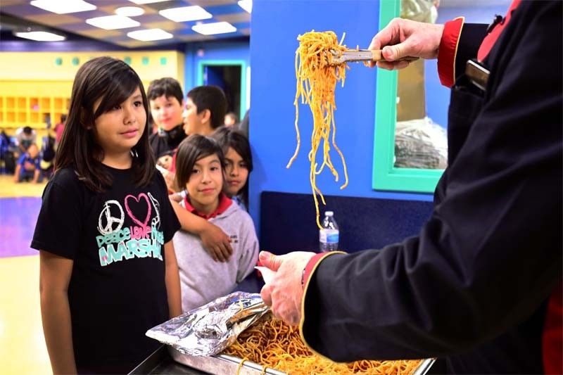 'The power of pasta': an Italian chef feeds homeless kids
