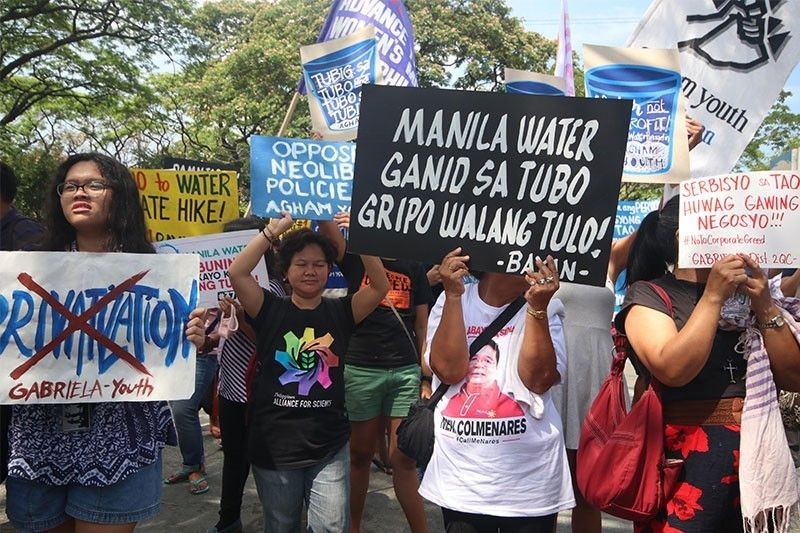 Pagbibitiw ng Manila Water COO 'hindi sapat, kasuhan' â�� Colmenares
