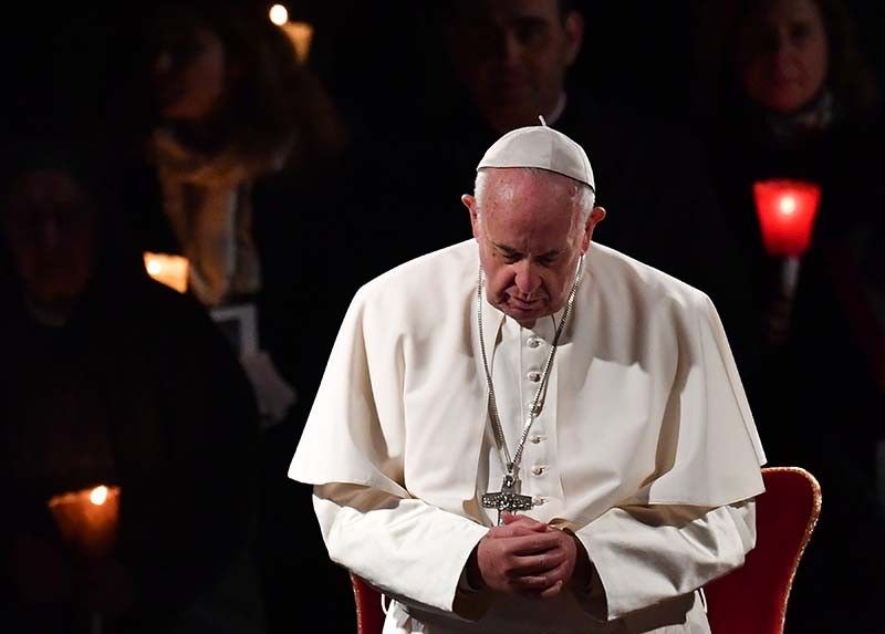 Pope leads Good Friday procession highlighting modern-day slaves' plight