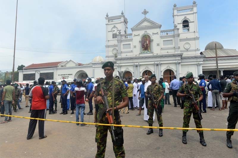 Blasts at Sri Lanka hotels and churches kill more than 160